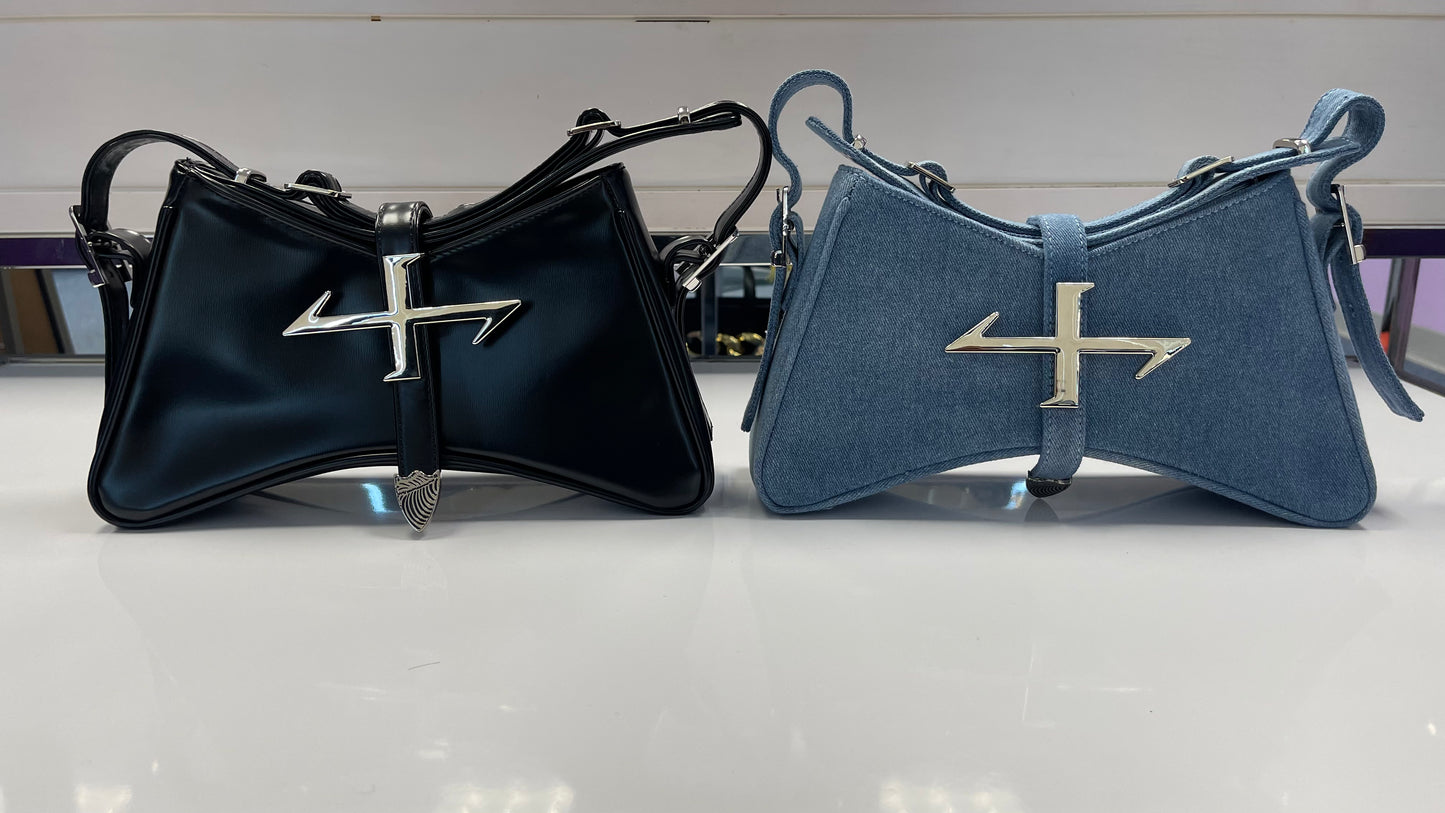 Xpensive Taste - Handbag