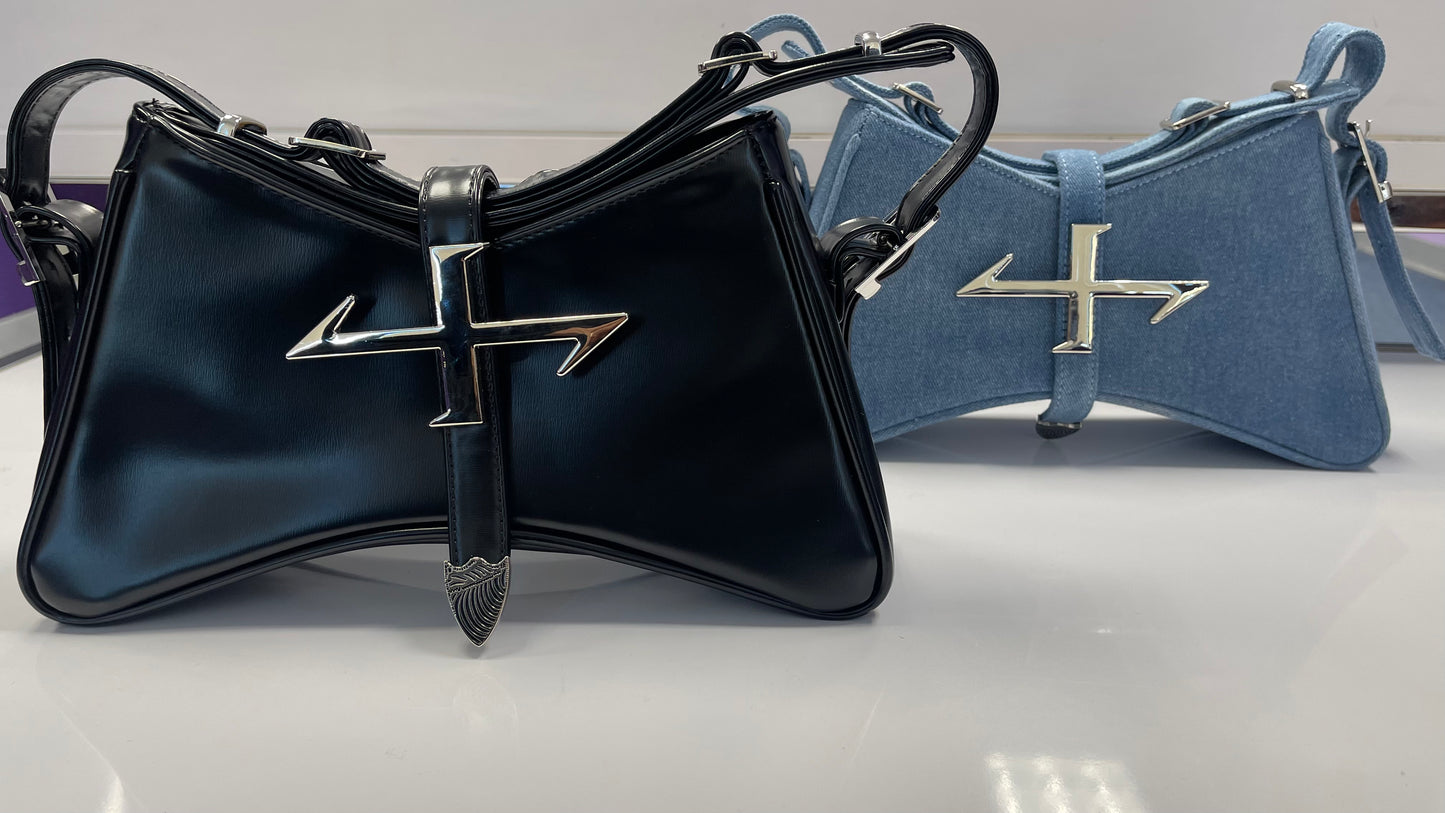 Xpensive Taste - Handbag